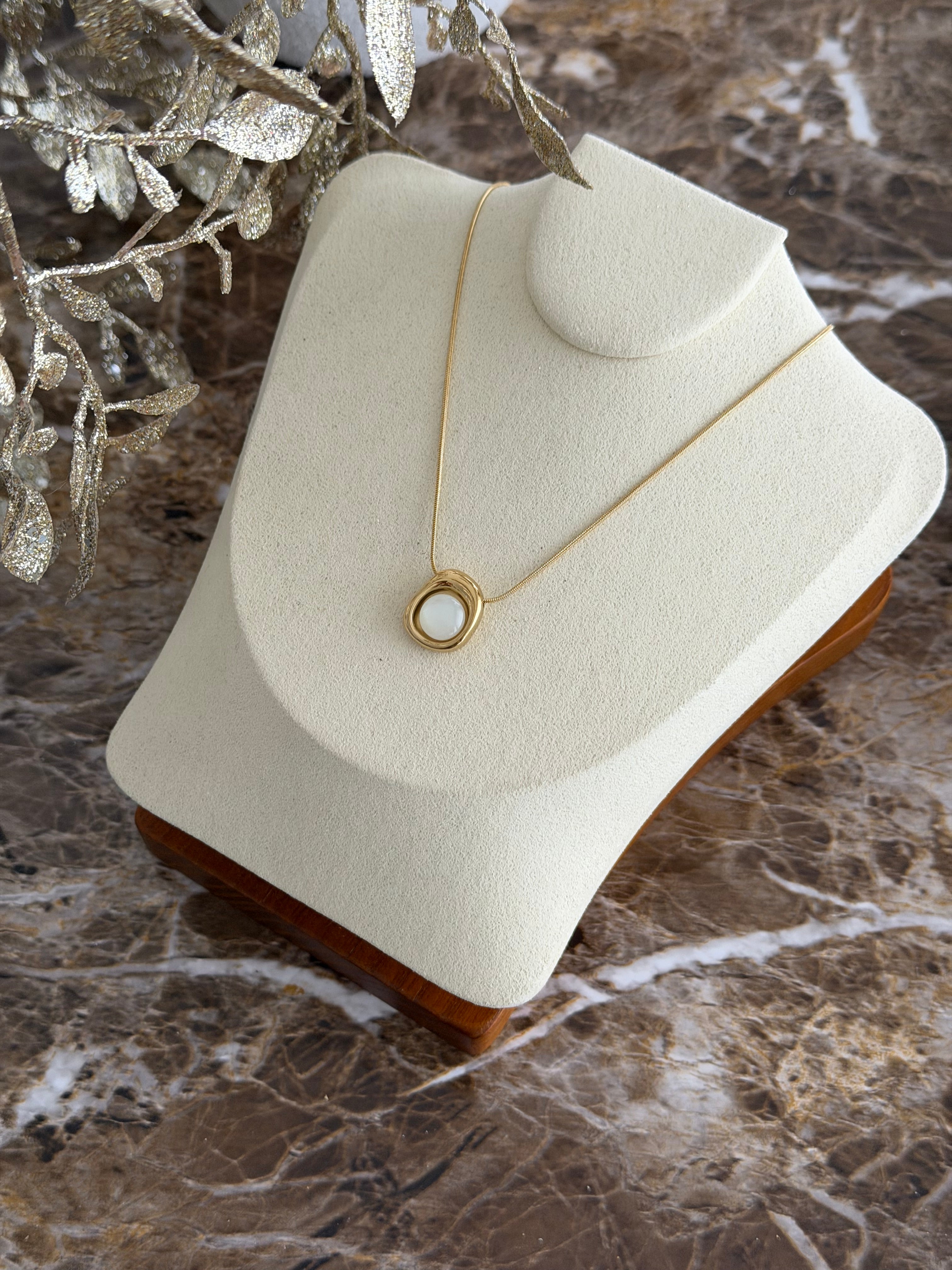 ODETTE | NECKLACE - Classievu