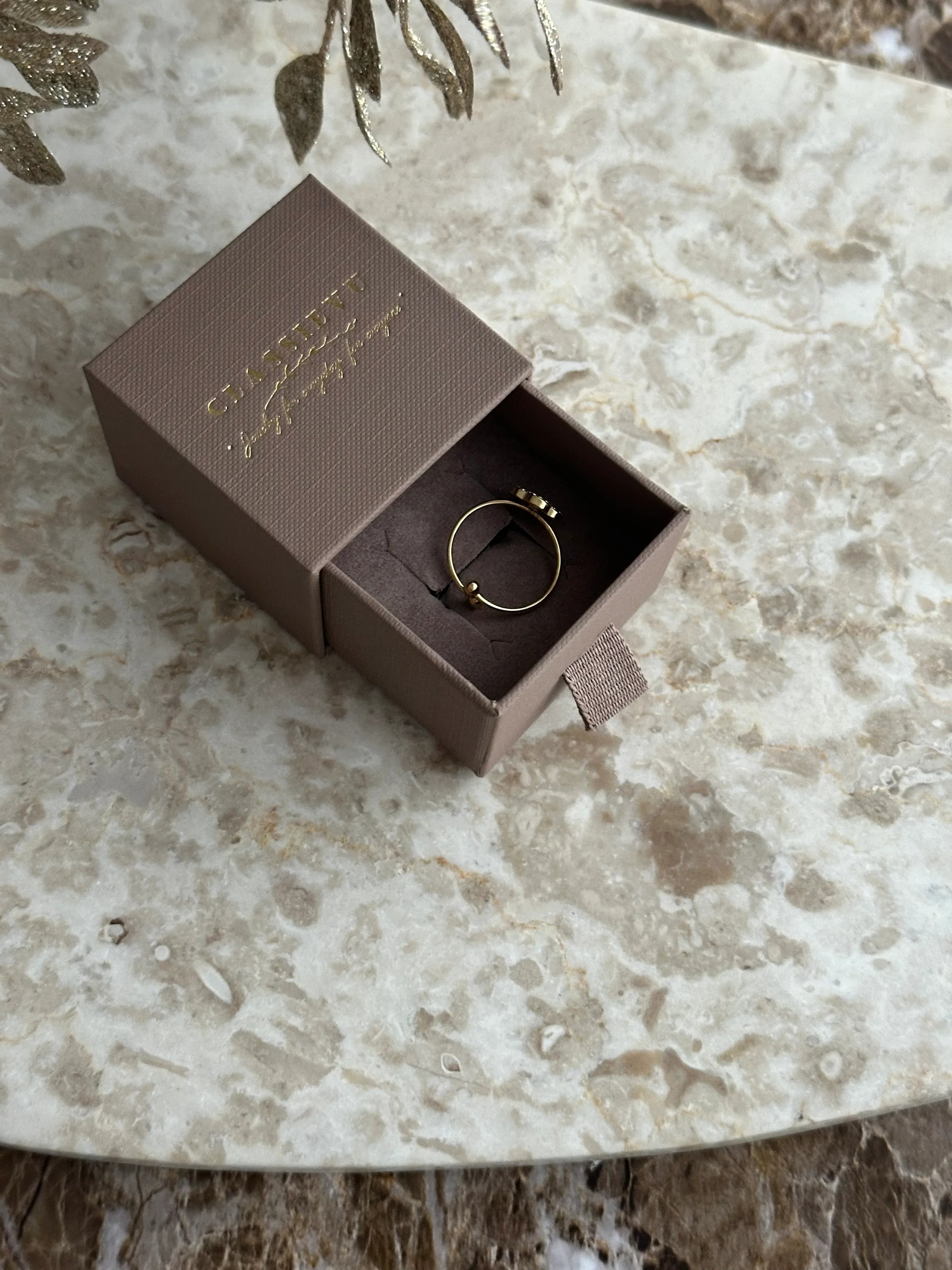 Vicky Ring VICKY | RING – classievu