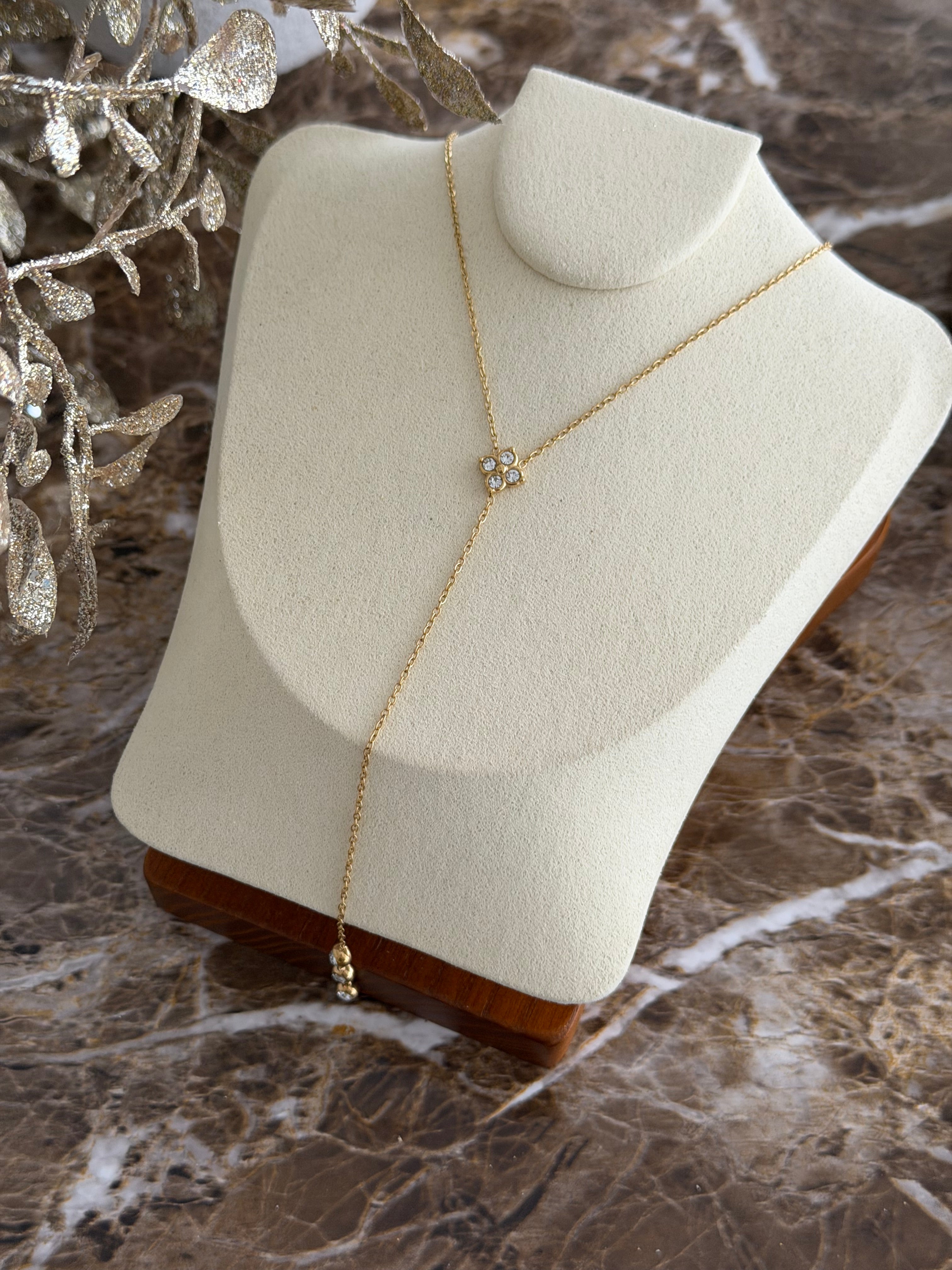 Y LORY | NECKLACE - Classievu