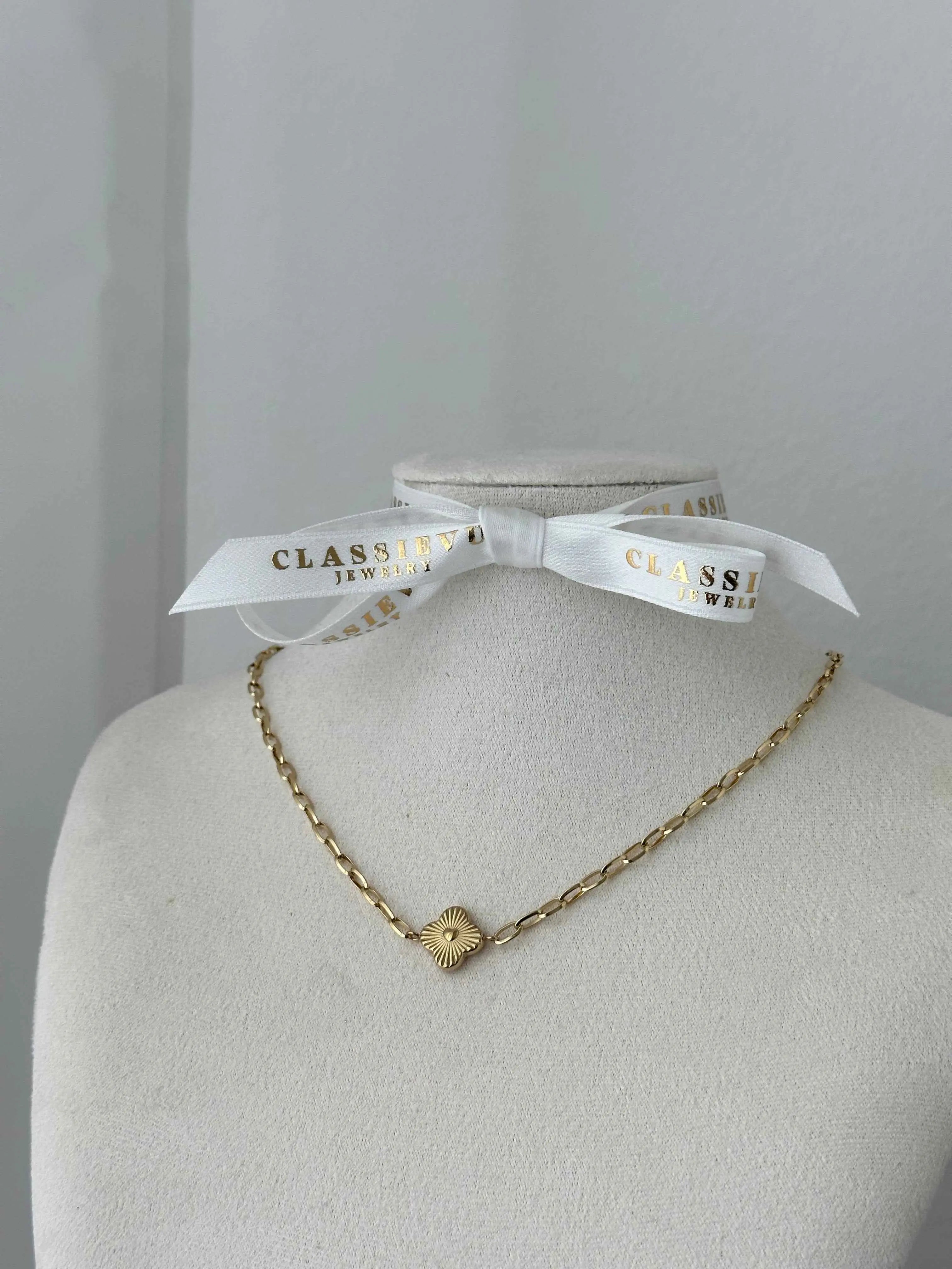 CLOVY ~ NECKLACE