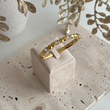 PEARL VINTAGE ~ BANGLE